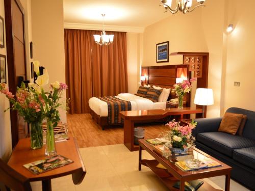 Hotel Comfort Hotel Suites