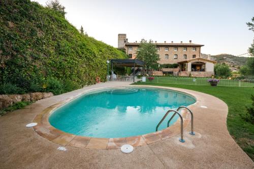 Úszómedence, Font del Pas in Beceite Úszómedence, Font del Pas in Beceite