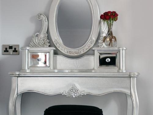 This photo about Best Western Grimsby Oaklands Hall Hotel shared on HyHotel.com