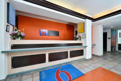 Lobby, Motel 6 McKinney, TX - North in Mckinney Lobby, Motel 6 McKinney, TX - North in Mckinney