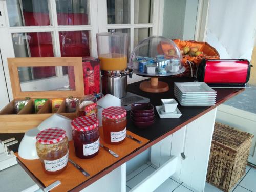 Food and beverages, Hotel Araur in Agde City Center Food and beverages, Hotel Araur in Agde City Center