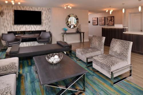 Best Western Naperville Inn in Naperville (IL) Best Western Naperville Inn in Naperville (IL)