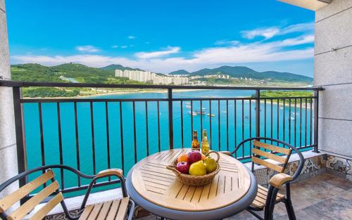 Balcony/terrace, onda d'oro hostel in Ssangbong-dong Balcony/terrace, onda d'oro hostel in Ssangbong-dong