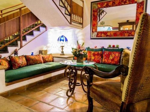 Lobby, Quinta Don Jose Boutique Hotel in Tlaquepaque Lobby, Quinta Don Jose Boutique Hotel in Tlaquepaque