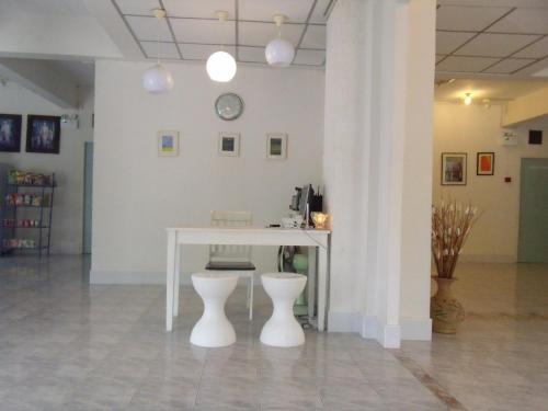 Albatross Guesthouse @ Thungwualaen Beach in Pathio Albatross Guesthouse @ Thungwualaen Beach in Pathio