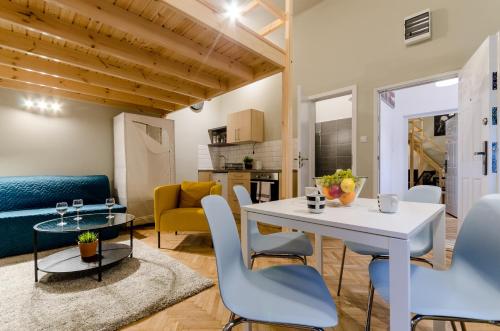 Cumin Apartments
Cumin Apartments