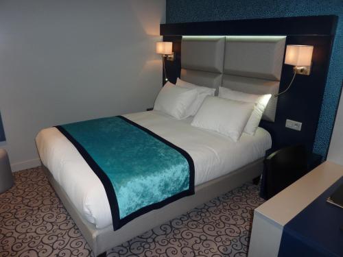 This photo about Prince Albert Montmartre shared on HyHotel.com