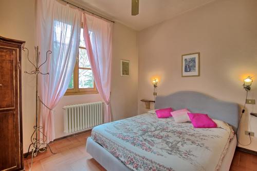 This photo about Villa Lo Scoiattolo shared on HyHotel.com