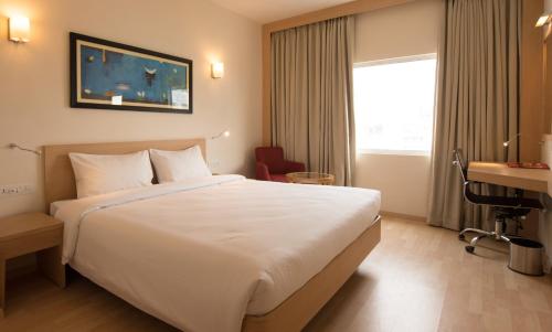 Red Fox by Lemon Tree Hotels, Tiruchirappalli in Tiruchirappalli Red Fox by Lemon Tree Hotels, Tiruchirappalli in Tiruchirappalli