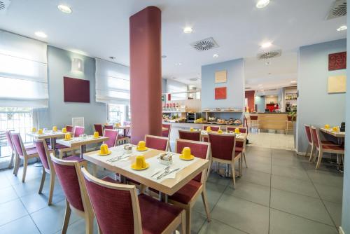 Restaurant, Idea Hotel Torino Mirafiori in Turin Restaurant, Idea Hotel Torino Mirafiori in Turin