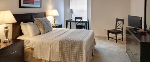 This photo about Fairway Park shared on HyHotel.com