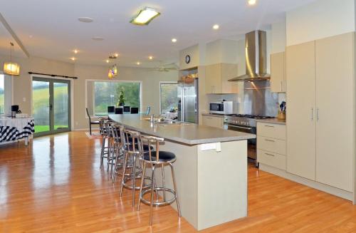 Kitchen, Hunters Moon in Dunedin Kitchen, Hunters Moon in Dunedin