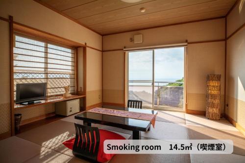 Rurika in Lover's Cape Rurika in Lover's Cape