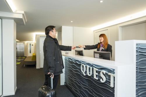 Aula, Quest Petone in Wellington Aula, Quest Petone in Wellington