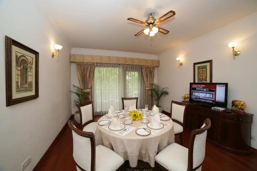 Facilities, Jaypee Palace Hotel & International Convention Centre in Agra Facilities, Jaypee Palace Hotel & International Convention Centre in Agra