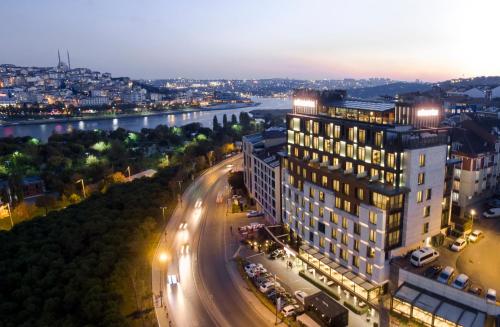 Istanbul Mövenpick Istanbul Hotel Golden Horn tatil