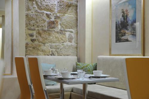 Food and beverages, Acropolis Museum Boutique Hotel in Athens Food and beverages, Acropolis Museum Boutique Hotel in Athens