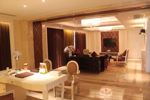 Facilities, Zhengzhou Yuehai Hotel in Zhengzhou Facilities, Zhengzhou Yuehai Hotel in Zhengzhou