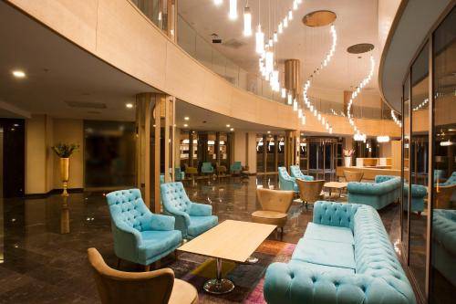 ล็อบบี้, อิสตันบูล เมดดิคัล เทอมอลล์ (Istanbul Medikal Termal) in ตุซลา ล็อบบี้, อิสตันบูล เมดดิคัล เทอมอลล์ (Istanbul Medikal Termal) in ตุซลา