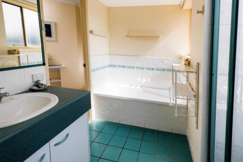 This photo about Alexander Beachfront Apartments shared on HyHotel.com