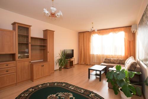 СелимВсех на Шеинкмана in Yekaterinburg СелимВсех на Шеинкмана in Yekaterinburg