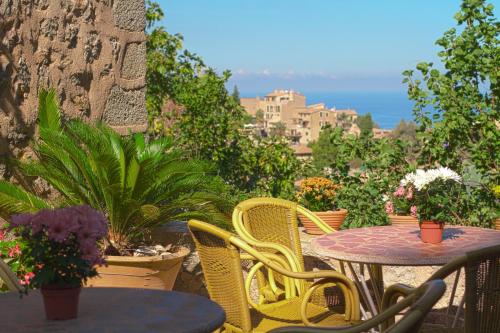 Faciliteiten, Hostal Miramar in Deya Faciliteiten, Hostal Miramar in Deya