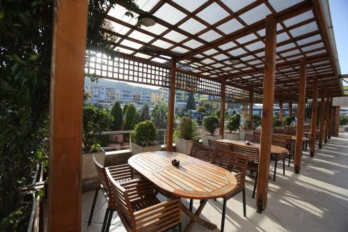 ห้องอาหาร, Hotel Continental in โวเร ห้องอาหาร, Hotel Continental in โวเร