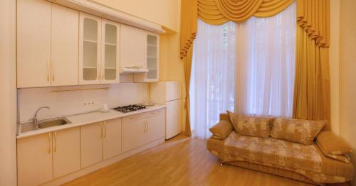 keuken, Ekaterina Hotel in Odessa stadscentrum keuken, Ekaterina Hotel in Odessa stadscentrum