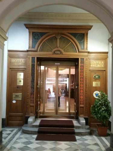 Entrada, The Originals Boutique, Hotel Palazzo Lovera in Cuneo Entrada, The Originals Boutique, Hotel Palazzo Lovera in Cuneo