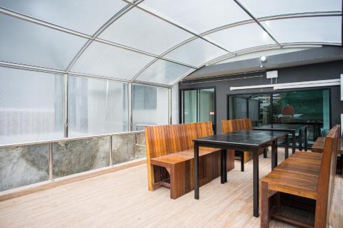 Shared lounge/TV area, Triple B Boutique Residence near Si Racha Railway Station Shared lounge/TV area, Triple B Boutique Residence near Si Racha Railway Station