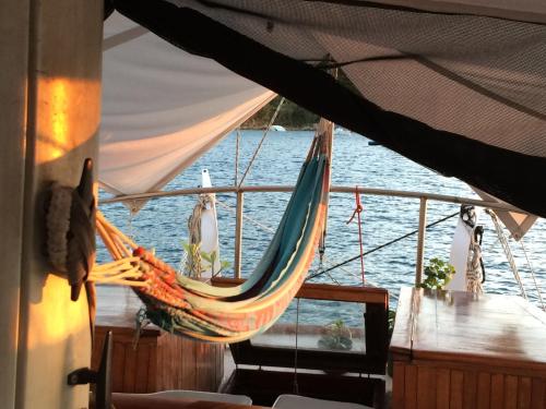 Balkon/terasa, St Thomas stay on Sailboat Ragamuffin incl meals water toys in Kingshill Balkon/terasa, St Thomas stay on Sailboat Ragamuffin incl meals water toys in Kingshill