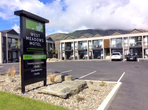 Entré, West Meadows Motel of Wanaka in Wanaka Entré, West Meadows Motel of Wanaka in Wanaka