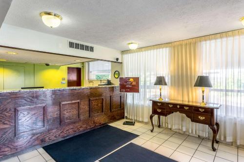 Empfangshalle, Americas Best Value Inn Edgewood in Edgewood (MD) Empfangshalle, Americas Best Value Inn Edgewood in Edgewood (MD)
