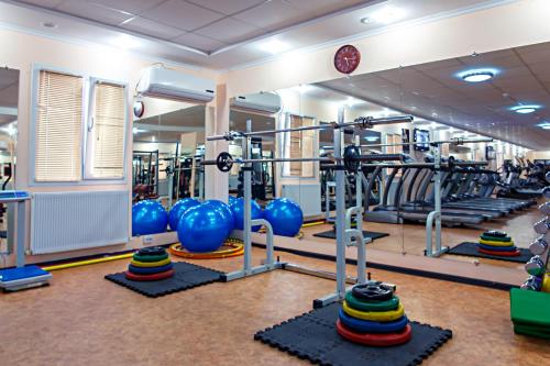 Fitness center, New Tengiz Camp in Tengiz Fitness center, New Tengiz Camp in Tengiz