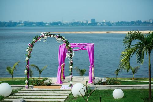 אולם אירועים, Radisson Blu M'Bamou Palace Hotel, Brazzaville in ברזוויל אולם אירועים, Radisson Blu M'Bamou Palace Hotel, Brazzaville in ברזוויל
