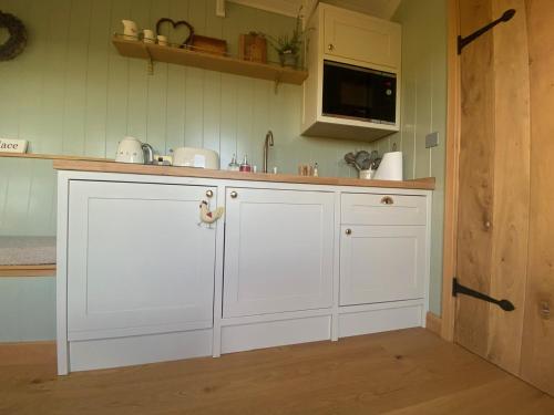 Happy Place Shepherds Hut in Chesterton (Warwickshire) Happy Place Shepherds Hut in Chesterton (Warwickshire)