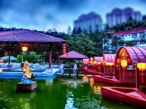 DZH Health Resort Club Hotel