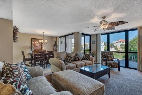 在meiguo.com看到的Enclave的介绍图片