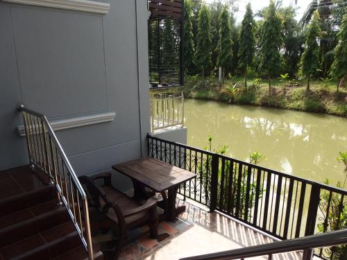 Balcony/terrace, Muaan Resort in Suphan Buri Balcony/terrace, Muaan Resort in Suphan Buri