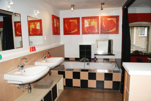 This photo about Bed&Breakfast Maasland shared on HyHotel.com