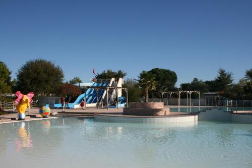 Water park, Reve en Famille in Gastes Water park, Reve en Famille in Gastes