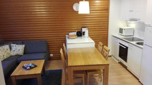 Apartment Ylläs Ski Chalets 8106, 2 Hissilippua talvella (Apartment Yllas Ski Chalets 8106, 2 Hissilippua talvella) in يلاسجارفى Apartment Ylläs Ski Chalets 8106, 2 Hissilippua talvella (Apartment Yllas Ski Chalets 8106, 2 Hissilippua talvella) in يلاسجارفى