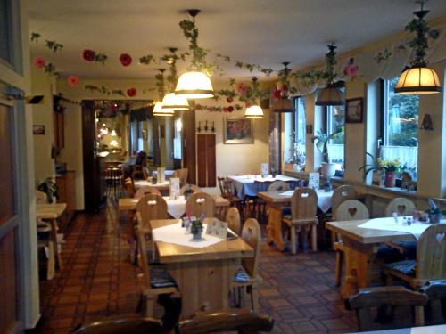 Restaurant, Hotel-Restaurant Hellmann in Schwarzenbruck Restaurant, Hotel-Restaurant Hellmann in Schwarzenbruck