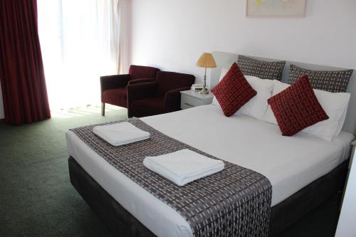 Hume Villa Motor Inn UNDER NEW MANAGEMENT in 福克納 Hume Villa Motor Inn UNDER NEW MANAGEMENT in 福克納