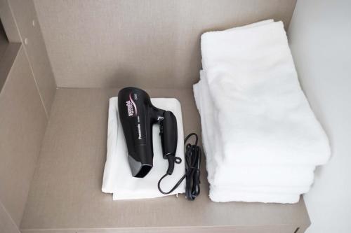 This photo about The Base Park East By Favstay shared on HyHotel.com