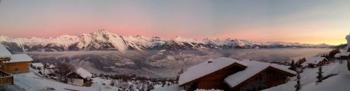 View, Chalet Arc-en-Ciel in Raerettes View, Chalet Arc-en-Ciel in Raerettes