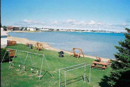 Sunrise Beach Motel in Mackinaw City (MI) Sunrise Beach Motel in Mackinaw City (MI)