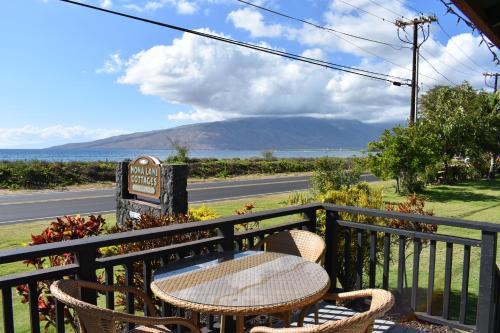 Balcony/terrace, Nona Lani Cottages in Kihei (HI) Balcony/terrace, Nona Lani Cottages in Kihei (HI)