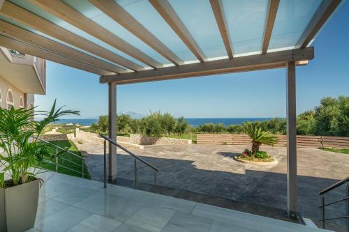 parveke/terassi, Elegance Luxury Executive Suites - Adults Only in Zakynthos Island parveke/terassi, Elegance Luxury Executive Suites - Adults Only in Zakynthos Island