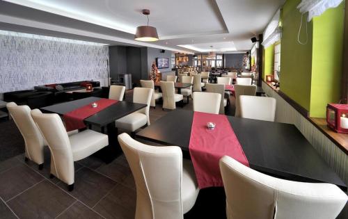 ห้องอาหาร, Apartmany 33 a 8 AD Kamzik Donovaly in โดโนวาลี ห้องอาหาร, Apartmany 33 a 8 AD Kamzik Donovaly in โดโนวาลี